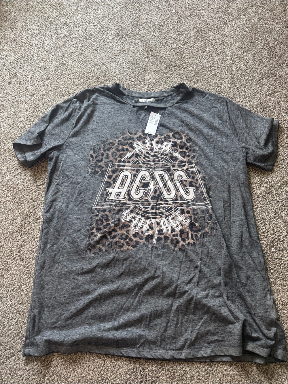 Maurices Gray Short-Sleeve Graphic Tee with Leopard Print